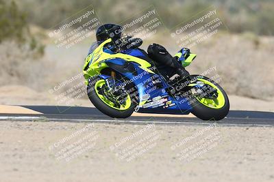 media/Nov-02-2025-CVMA (Sun) [[337aff29ab]]/Race 5-Amateur Formula Middleweight/